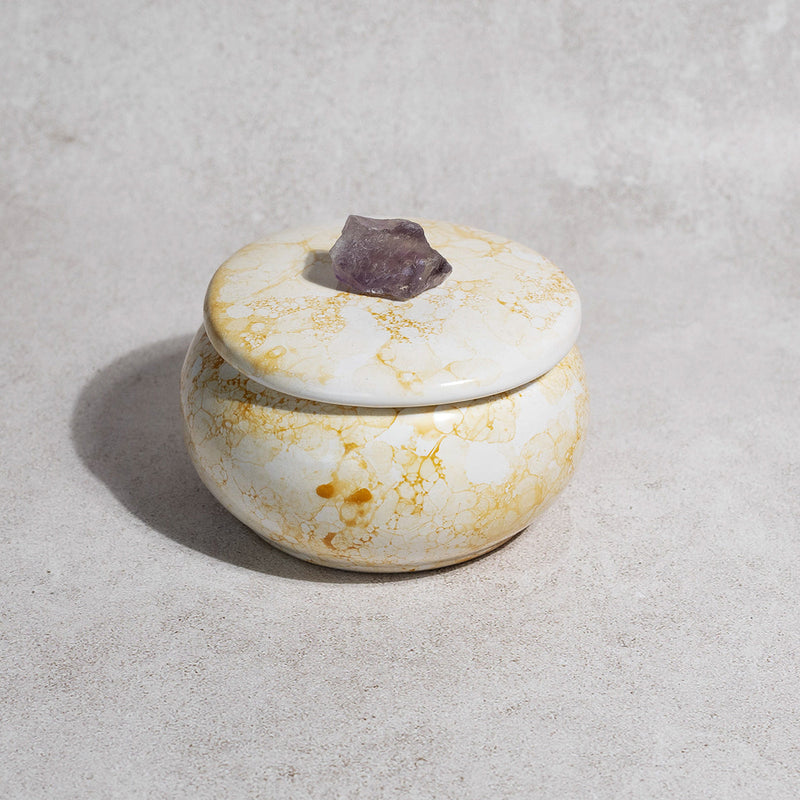 vela-amarilla-aromatica-decoracion-con-amatista